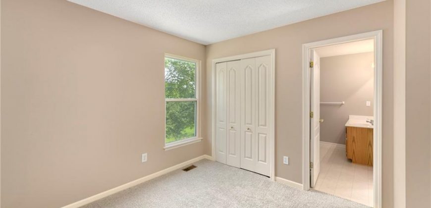 Homes for Sale in Liberty, MO 64068 | 1805  HOLT Circle