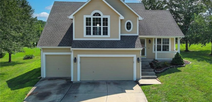 Homes for Sale in Liberty, MO 64068 | 1805  HOLT Circle