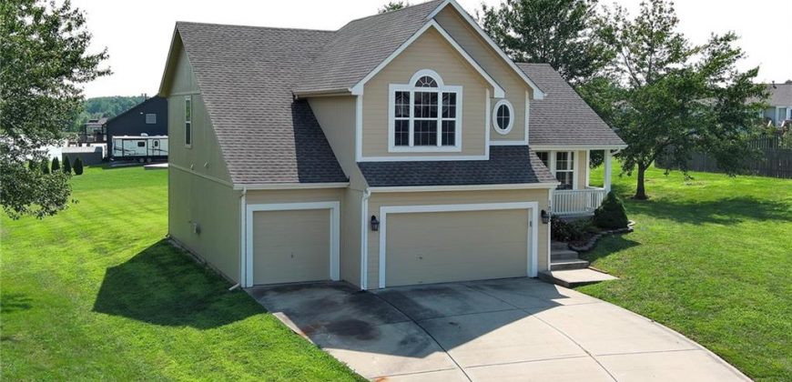 Homes for Sale in Liberty, MO 64068 | 1805  HOLT Circle