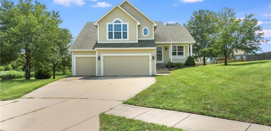 Homes for Sale in Liberty, MO 64068 | 1805  HOLT Circle