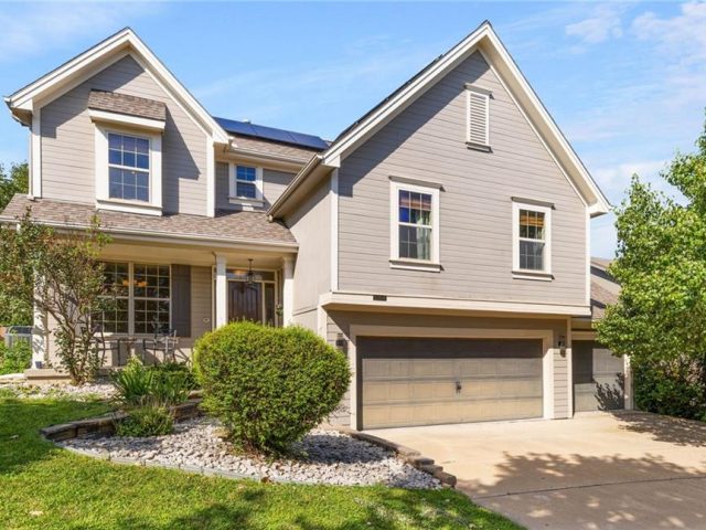 Homes for Sale in Kansas City, MO 64155 | 1504 NW 92nd Terrace