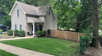 Homes for Sale in Liberty, MO 64068 | 409 N Morse Avenue