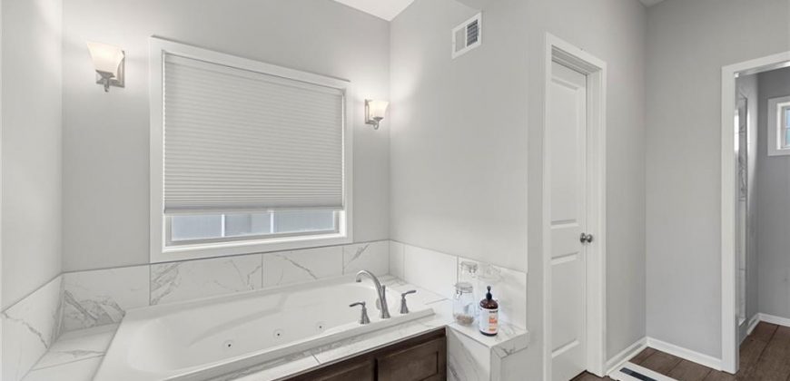 Homes for Sale in Kansas City, MO 64156 | 5227 NE 91st Street