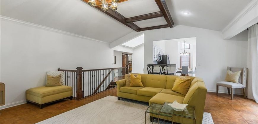 Homes for Sale in Liberty, MO 64068 | 206  Lakeside Drive