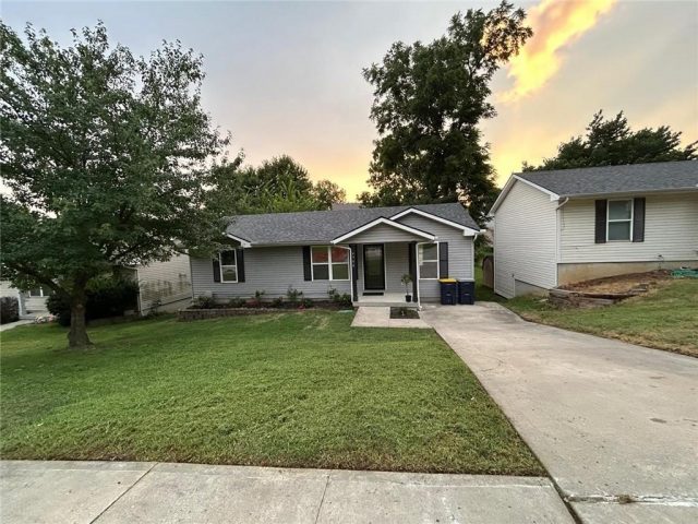 Homes for Sale in Kansas City, MO 64119 | 4948 N Fremont Avenue