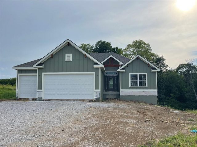 Homes for Sale in Kansas City, MO 64165 | 1207 NE 122nd Street