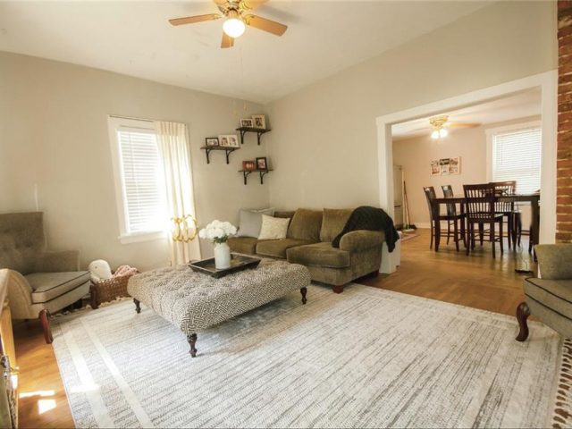 Homes for Sale in Liberty, MO 64068 | 606 N Morse Avenue