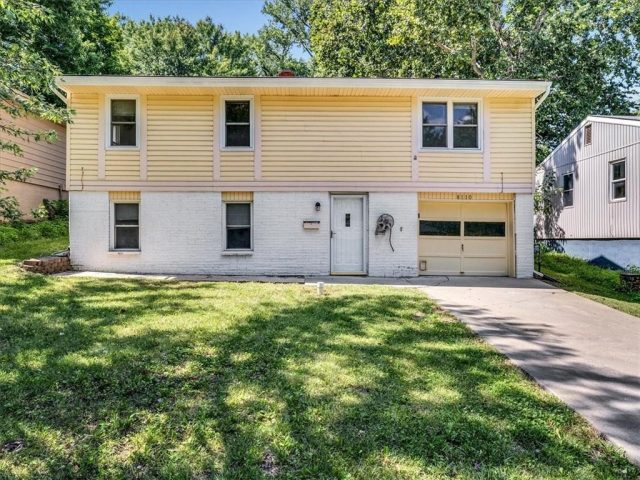 Homes for Sale in Kansas City, MO 64119 | 8110 NE 48th Terrace