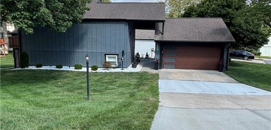 Homes for Sale in Kansas City, MO 64151 | 8307 N Chatham Avenue