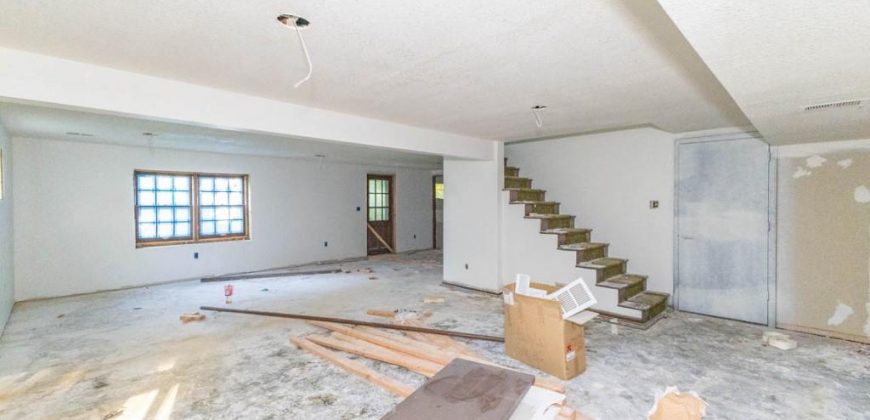 Homes for Sale in Parkville, MO 64152 | 6520 NW Melody Lane