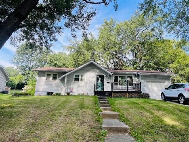 Homes for Sale in Gladstone, MO 64118 | 6314 N Wabash Avenue