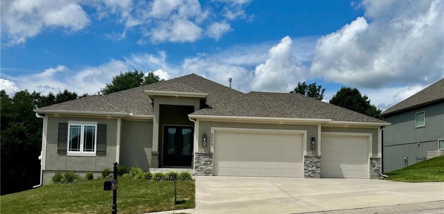 Homes for Sale in Kansas City, MO 64152 | 5566  Thousand Oaks Drive