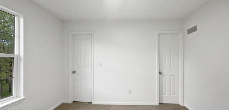 Homes for Sale in Kansas City, MO 64152 | 8226 NW 82nd Court