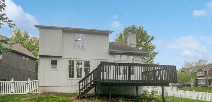 Homes for Sale in Kansas City, MO 64152 | 8226 NW 82nd Court