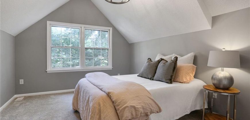 Homes for Sale in Kansas City, MO 64151 | 5849 N Beaman Avenue