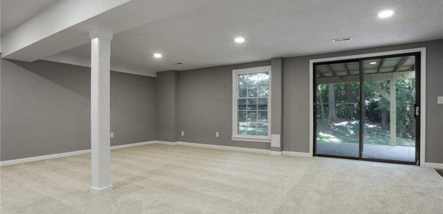 Homes for Sale in Kansas City, MO 64151 | 5849 N Beaman Avenue