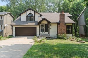 8529-N-Troost-Avenue-mls-2563942-image-1