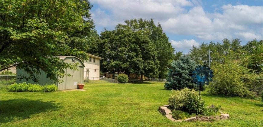 Homes for Sale in Kansas City, MO 64117 | 3917  Chaumiere Road