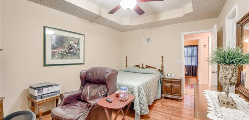 Homes for Sale in Kansas City, MO 64153 | 8423 N Winan Avenue
