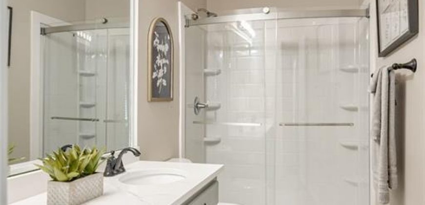 Homes for Sale in Kansas City, MO 64153 | 8423 N Winan Avenue