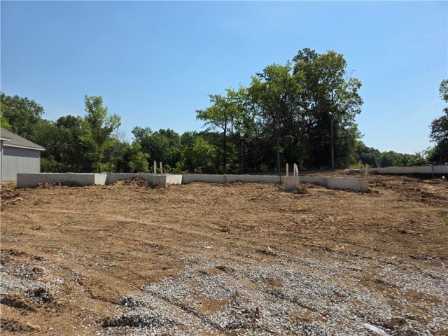 Homes for Sale in Kansas City, MO 64154 | 9335 N Belton Avenue