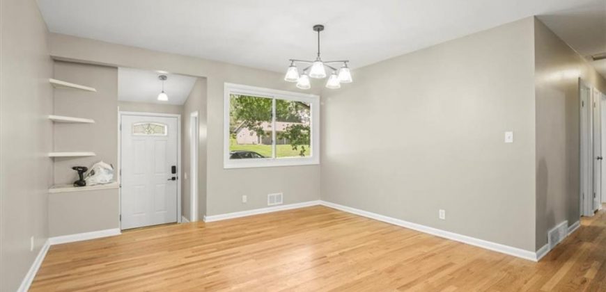 Homes for Sale in Gladstone, MO 64118 | 1700 NE 67th Street
