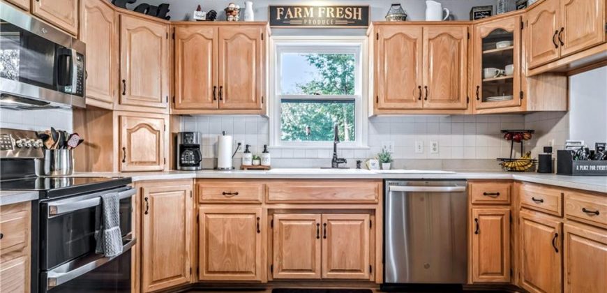 Homes for Sale in Excelsior Springs, MO 64024 | 822  Dogwood Street