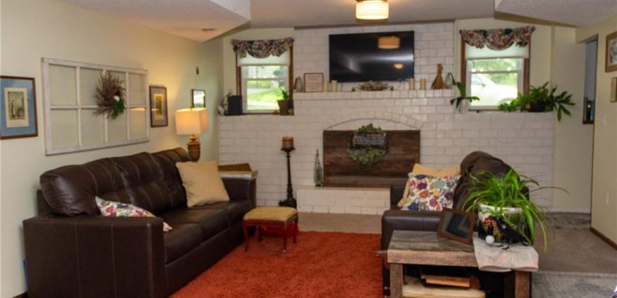 Homes for Sale in Excelsior Springs, MO 64024 | 1214  Michele Drive