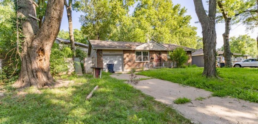 Homes for Sale in Kansas City, MO 64118 | 1801  51st Terrace