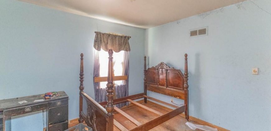 Homes for Sale in Kansas City, MO 64118 | 1801  51st Terrace