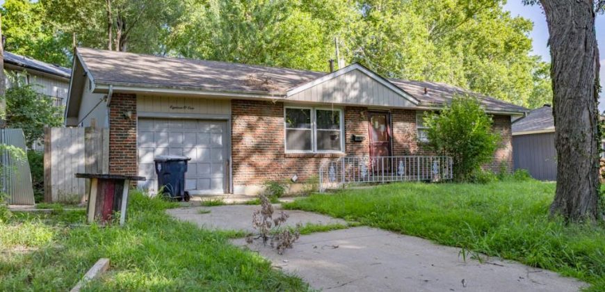 Homes for Sale in Kansas City, MO 64118 | 1801  51st Terrace