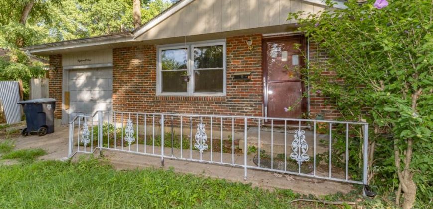 Homes for Sale in Kansas City, MO 64118 | 1801  51st Terrace