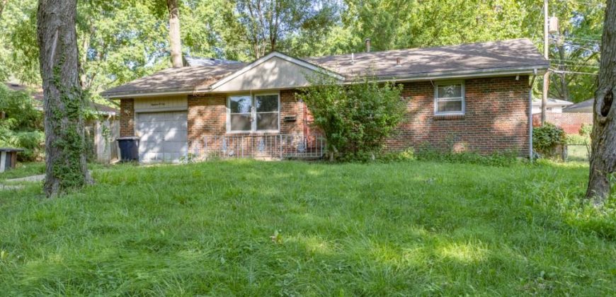 Homes for Sale in Kansas City, MO 64118 | 1801  51st Terrace