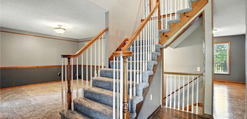 Homes for Sale in Smithville, MO 64089 | 1203  Aspen Drive