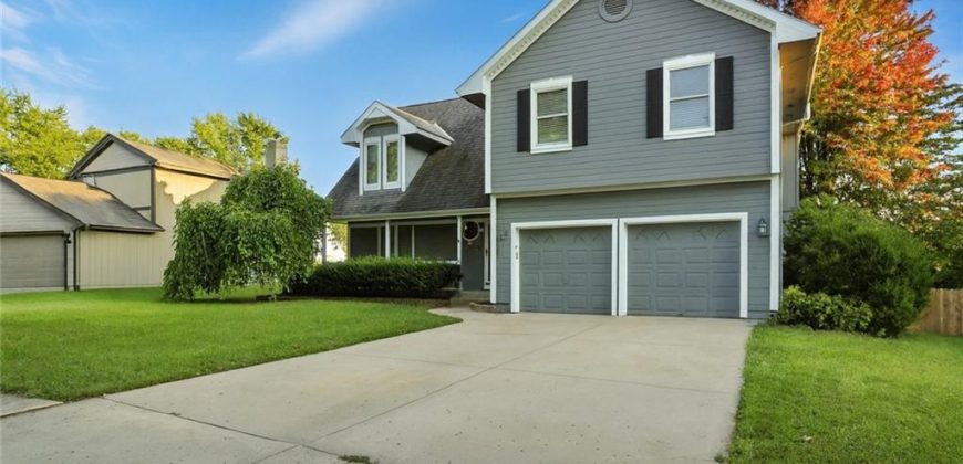 Homes for Sale in Smithville, MO 64089 | 1203  Aspen Drive