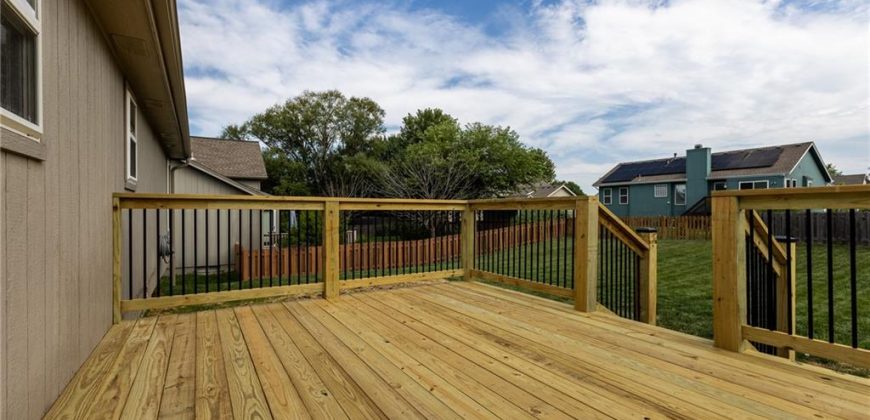 Homes for Sale in Kansas City, MO 64155 | 11239 N Madison Avenue
