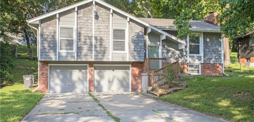Homes for Sale in Kansas City, MO 64152 | 6610 NW Graden Road