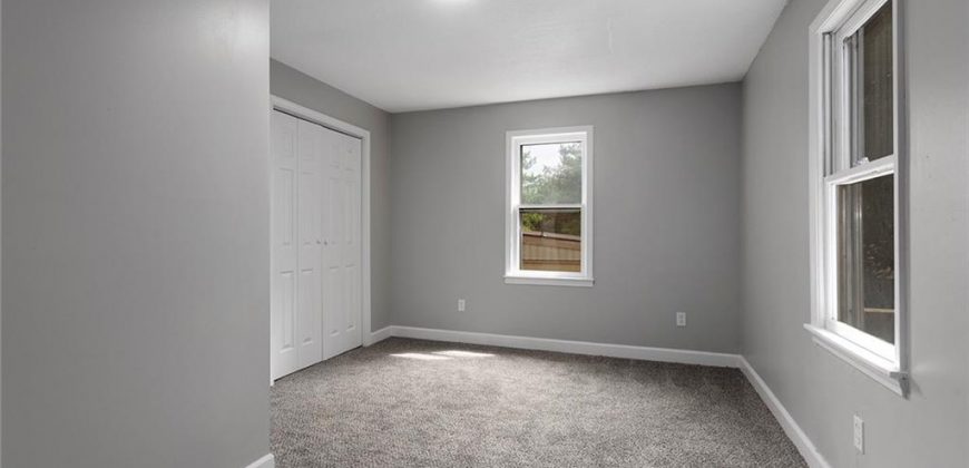 Homes for Sale in Liberty, MO 64068 | 412 N Fairview Avenue