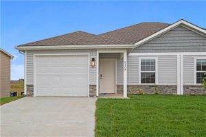 9308-N-Lenox-Street-mls-2537522-image-1