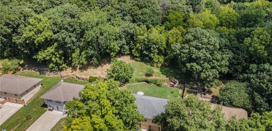 Homes for Sale in Kansas City, MO 64118 | 6905 N Mercier Street