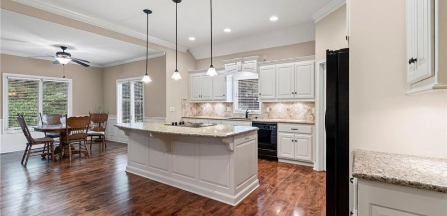 Homes for Sale in Liberty, MO 64068 | 11217  Taylor Drive