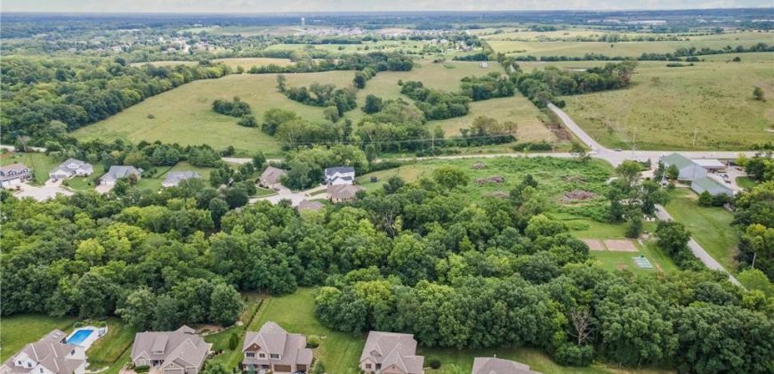 Homes for Sale in Liberty, MO 64068 | 11217  Taylor Drive