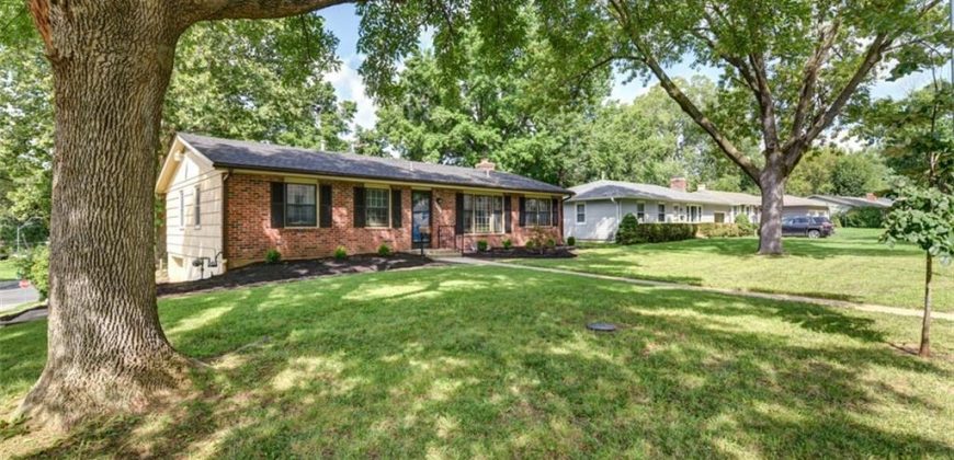 Homes for Sale in Kansas City, MO 64117 | 4714 NE Chouteau Drive