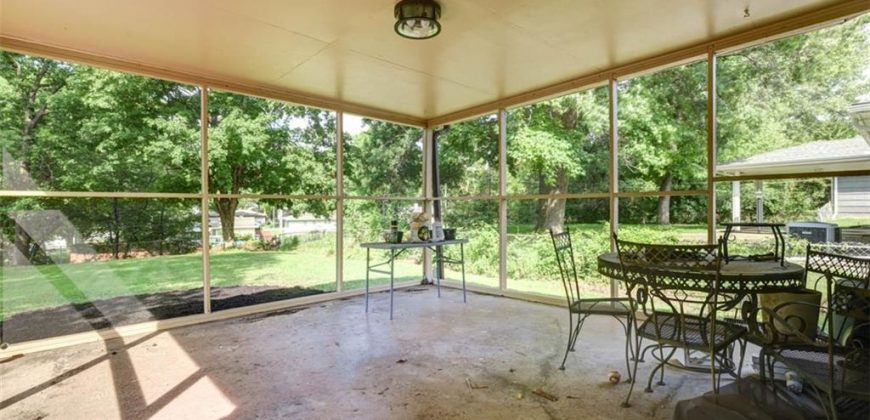 Homes for Sale in Kansas City, MO 64117 | 4714 NE Chouteau Drive