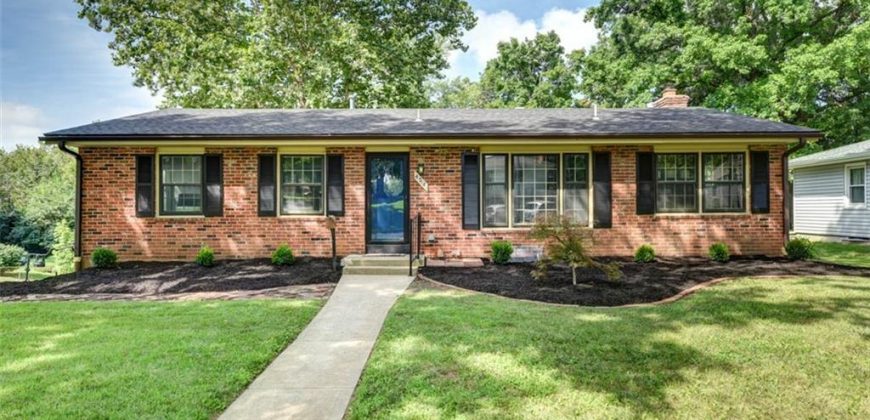 Homes for Sale in Kansas City, MO 64117 | 4714 NE Chouteau Drive
