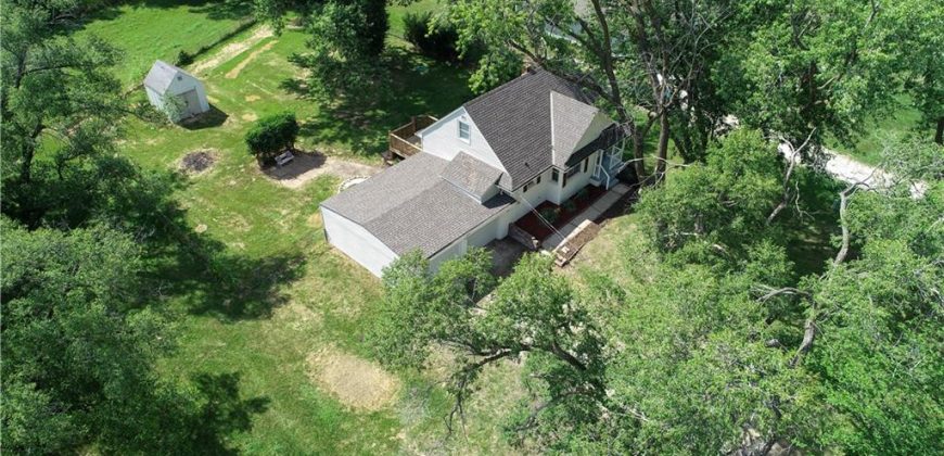 Homes for Sale in Kansas City, MO 64151 | 6610 NW Waukomis Drive