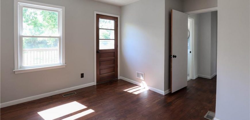 Homes for Sale in Kansas City, MO 64151 | 6610 NW Waukomis Drive