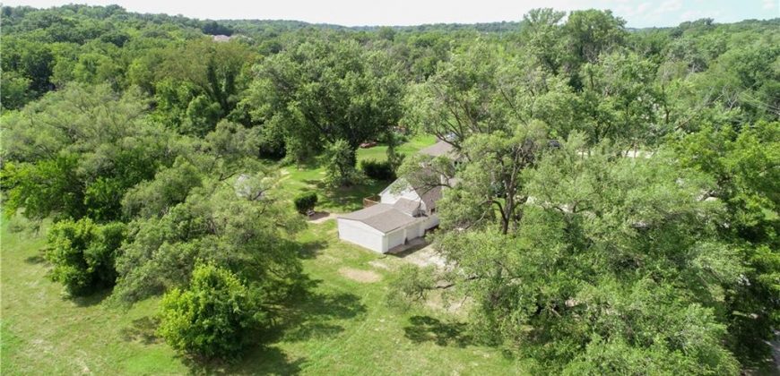 Homes for Sale in Kansas City, MO 64151 | 6610 NW Waukomis Drive