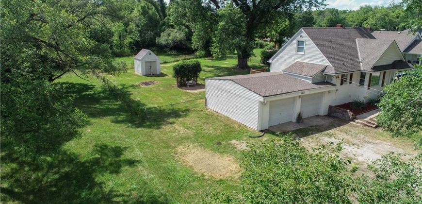 Homes for Sale in Kansas City, MO 64151 | 6610 NW Waukomis Drive