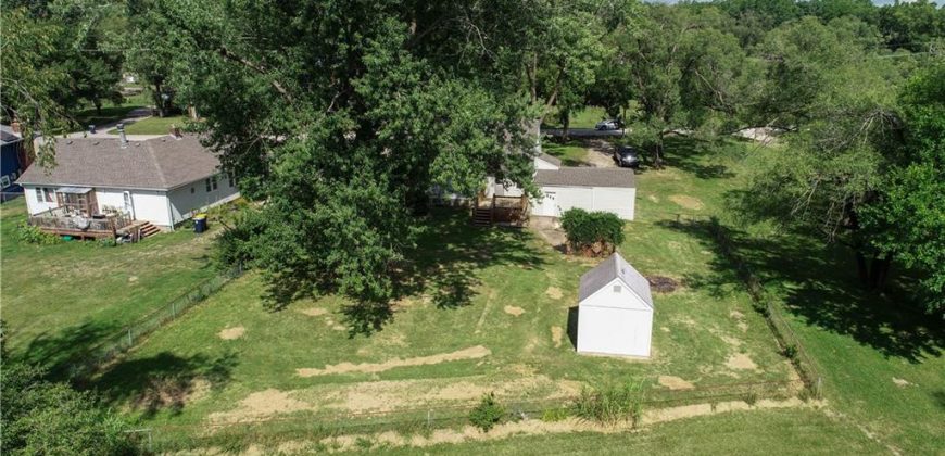 Homes for Sale in Kansas City, MO 64151 | 6610 NW Waukomis Drive